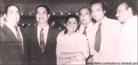Mohd Rafi with Naushad, Shaqueel-Badayuni, Lata and others