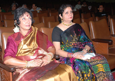 Sharda and Ruhi Khan at the Kalamandir Auditorium
