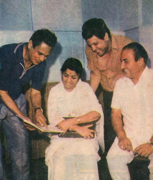 Mohd Rafi with Lata, Hasrat Jaipuri and Jaikishan shown to user